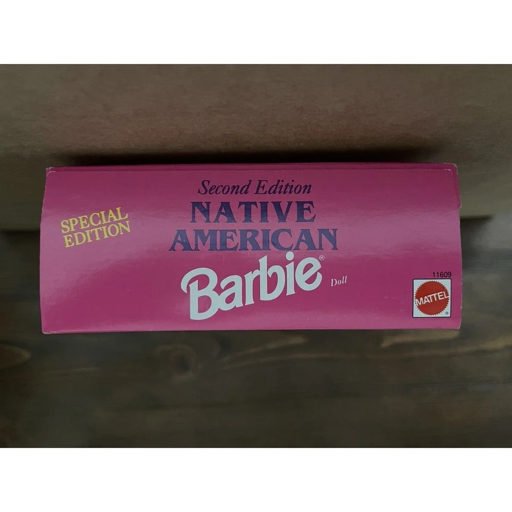 Vintage Native American Barbie Doll‎ 2nd Edition 1993 Mattel - NRFP